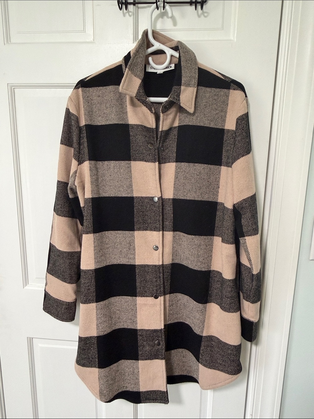 Steve Madden Beige and Black Plaid Shacket